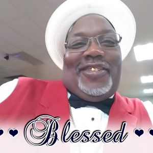 Meet your Posher, Gerald